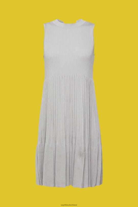 Frauen Esprit mittelgrau Kleid mit plissierter Passform und ausgestelltem Schnitt Kleider 0BN00381