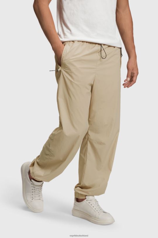 Männer Esprit Sand Jogginghose mit entspannter Passform Jogger 0BN00788